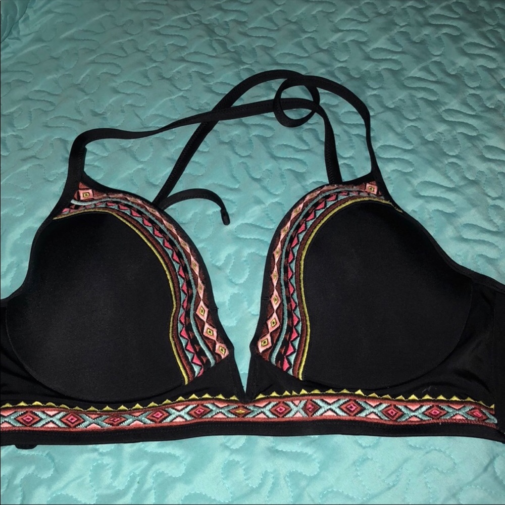 bikini top 👙